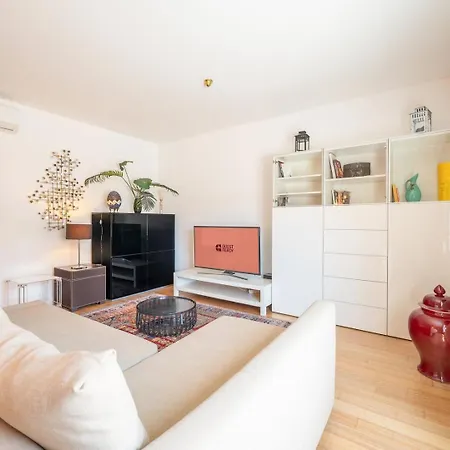 Guestready - A Premium In Chiado Apartment *